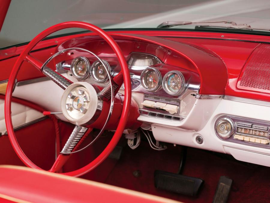 Панель приборов Edsel Citation 2-Door Convertible (76B) 1958 года  (фото 16 из 33)